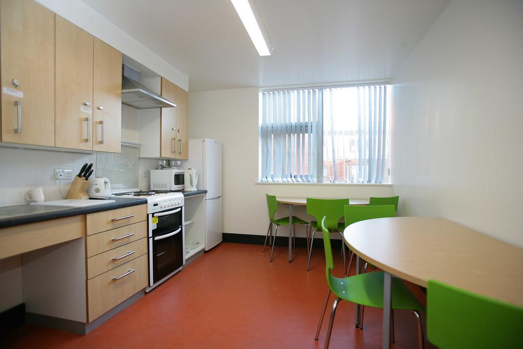 Davies Court Hostel Londen Buitenkant foto